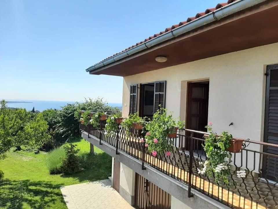 Apartment Perfect Sea View Луция Экстерьер фото